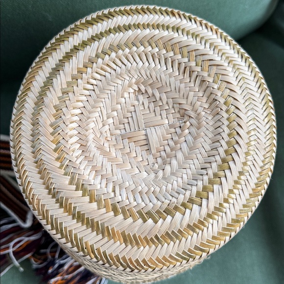 Opalo Handwoven and Iraca Palm Tote –Colombian Artisan Bag - Picture 6 of 12